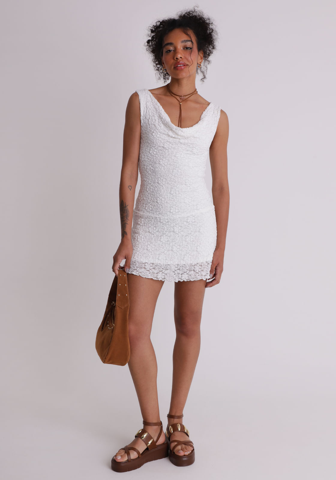 Vestido de renda