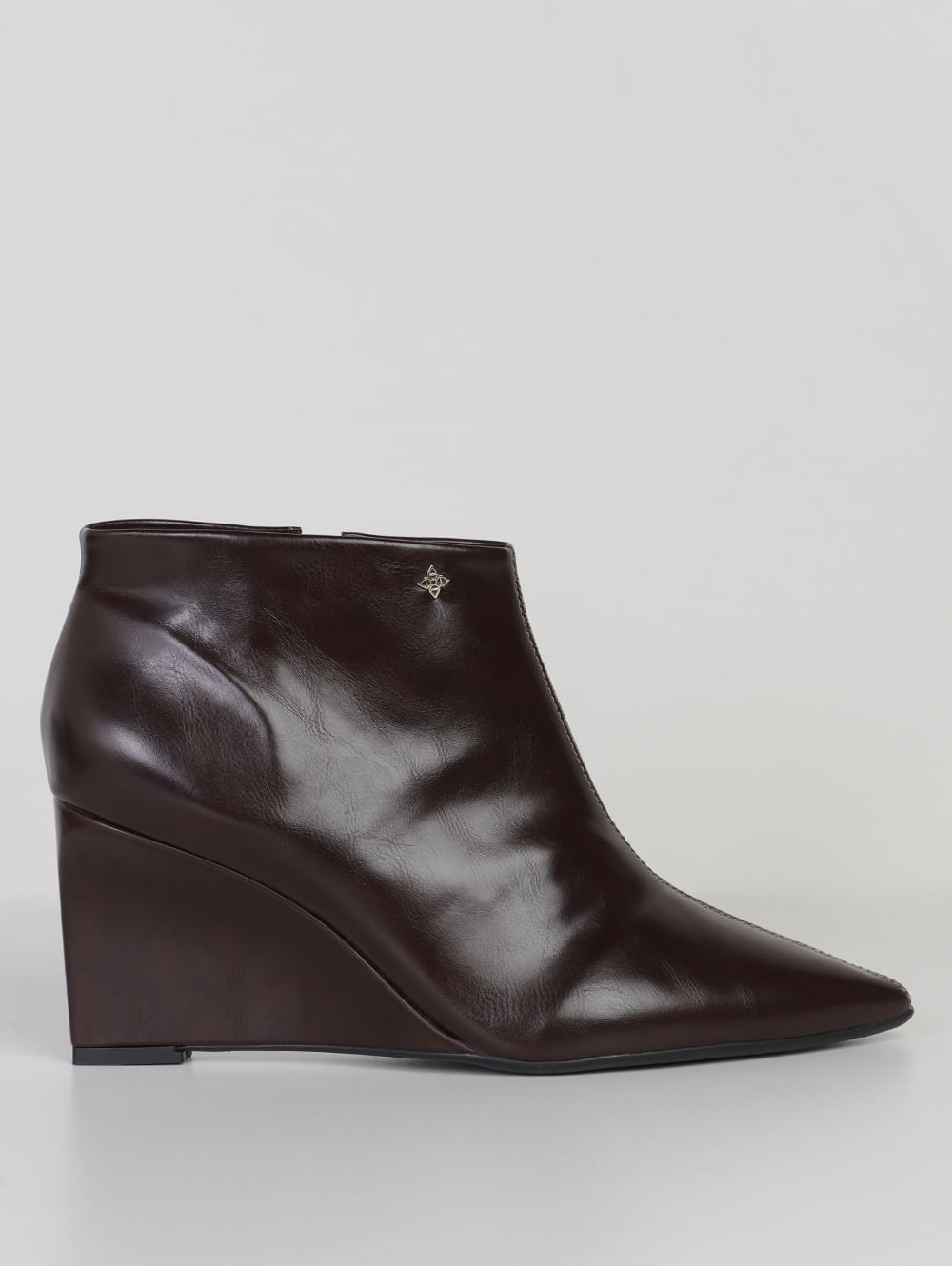 Bota Cano Curto Salto Anabela Feminina MARROM