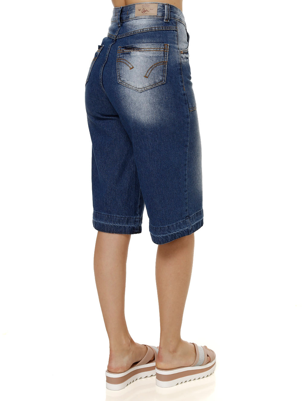 calça jeans pantacourt feminina