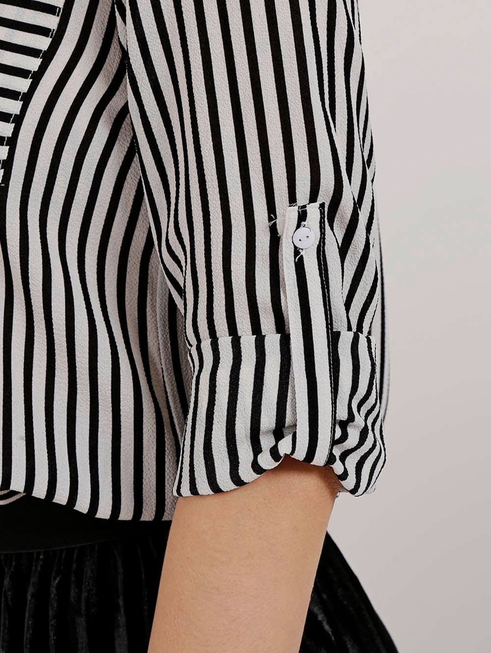 Camisa Manga Longa Feminina Branco Preto Lojas Pompeia