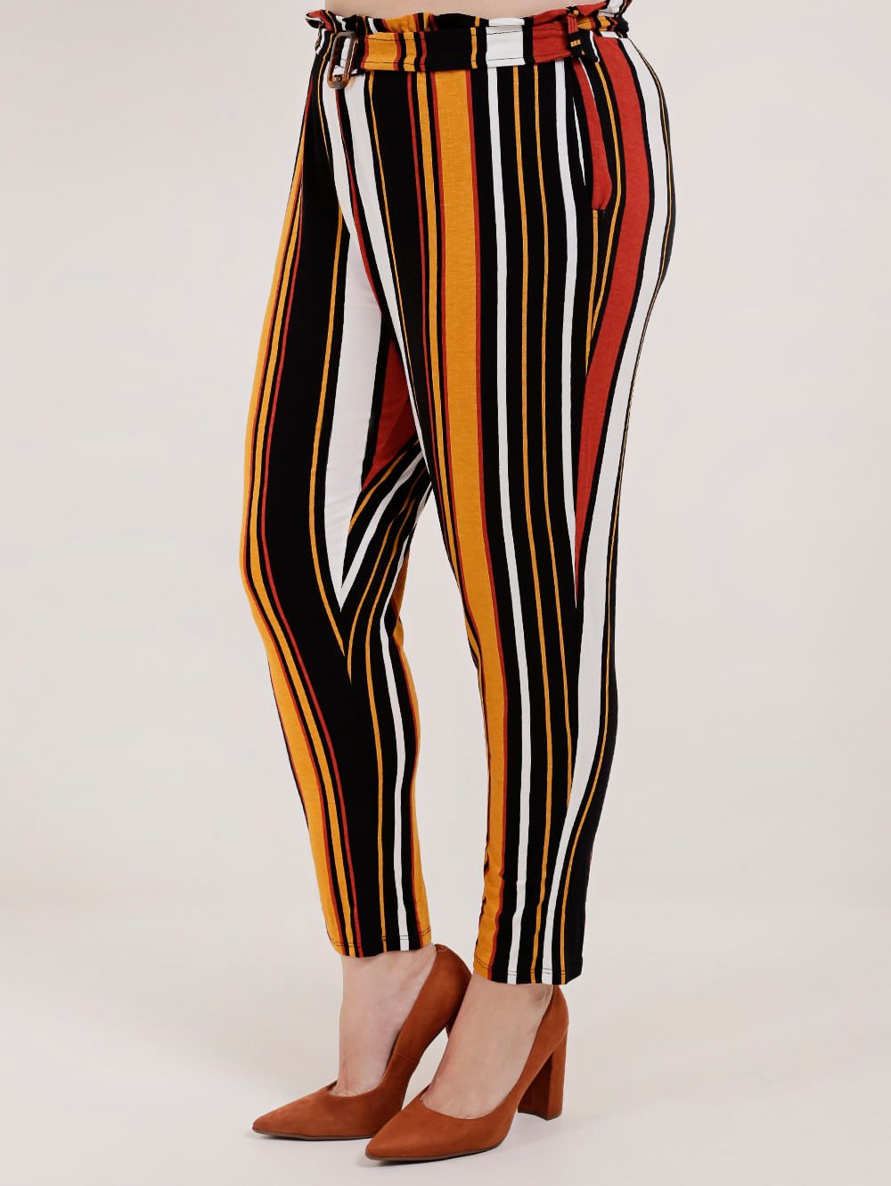 calça caramelo plus size