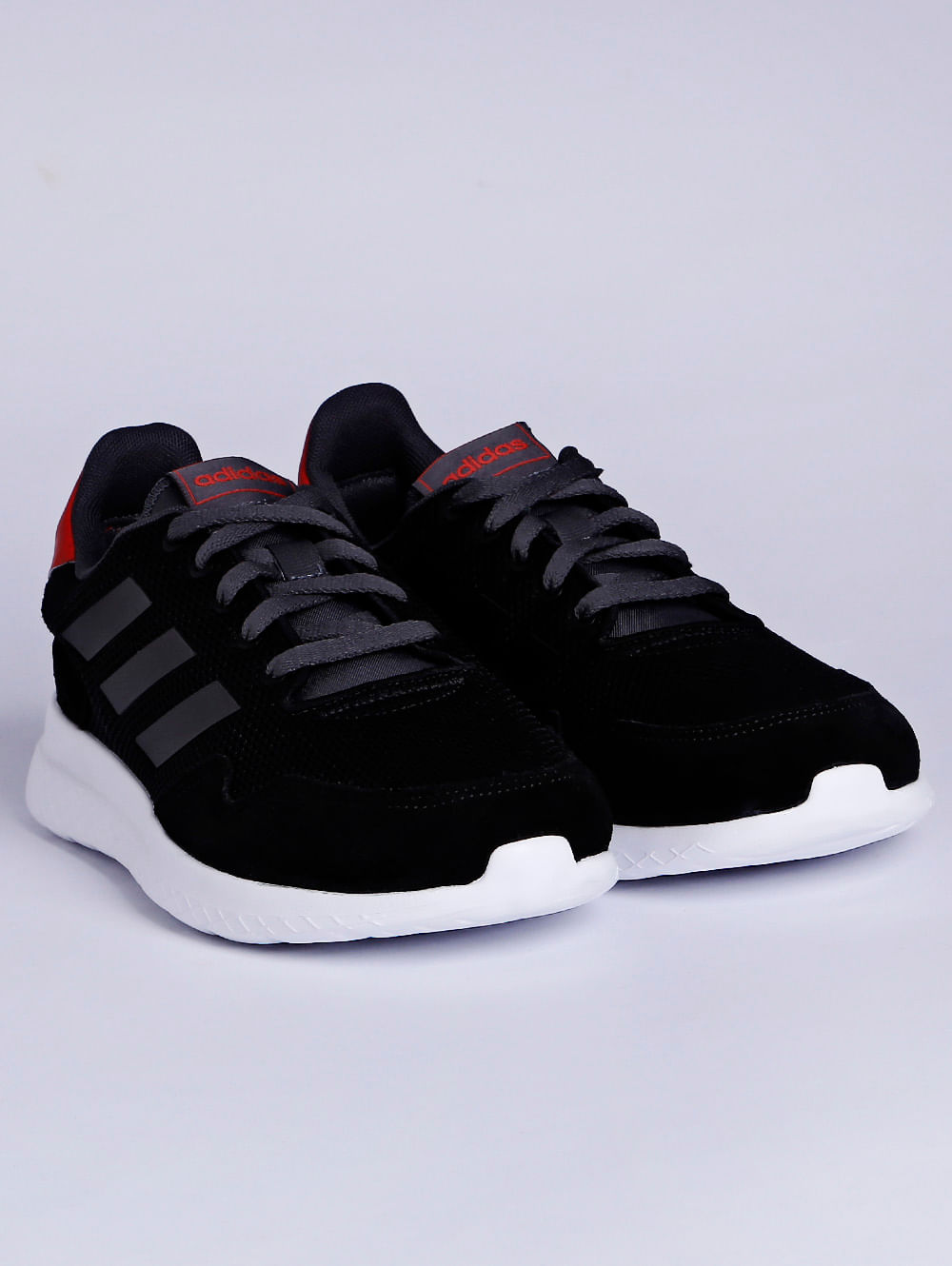 tenis adidas preto esportivo