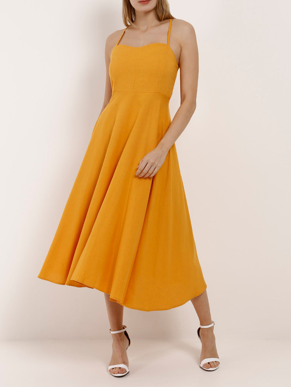 vestido feminino amarelo