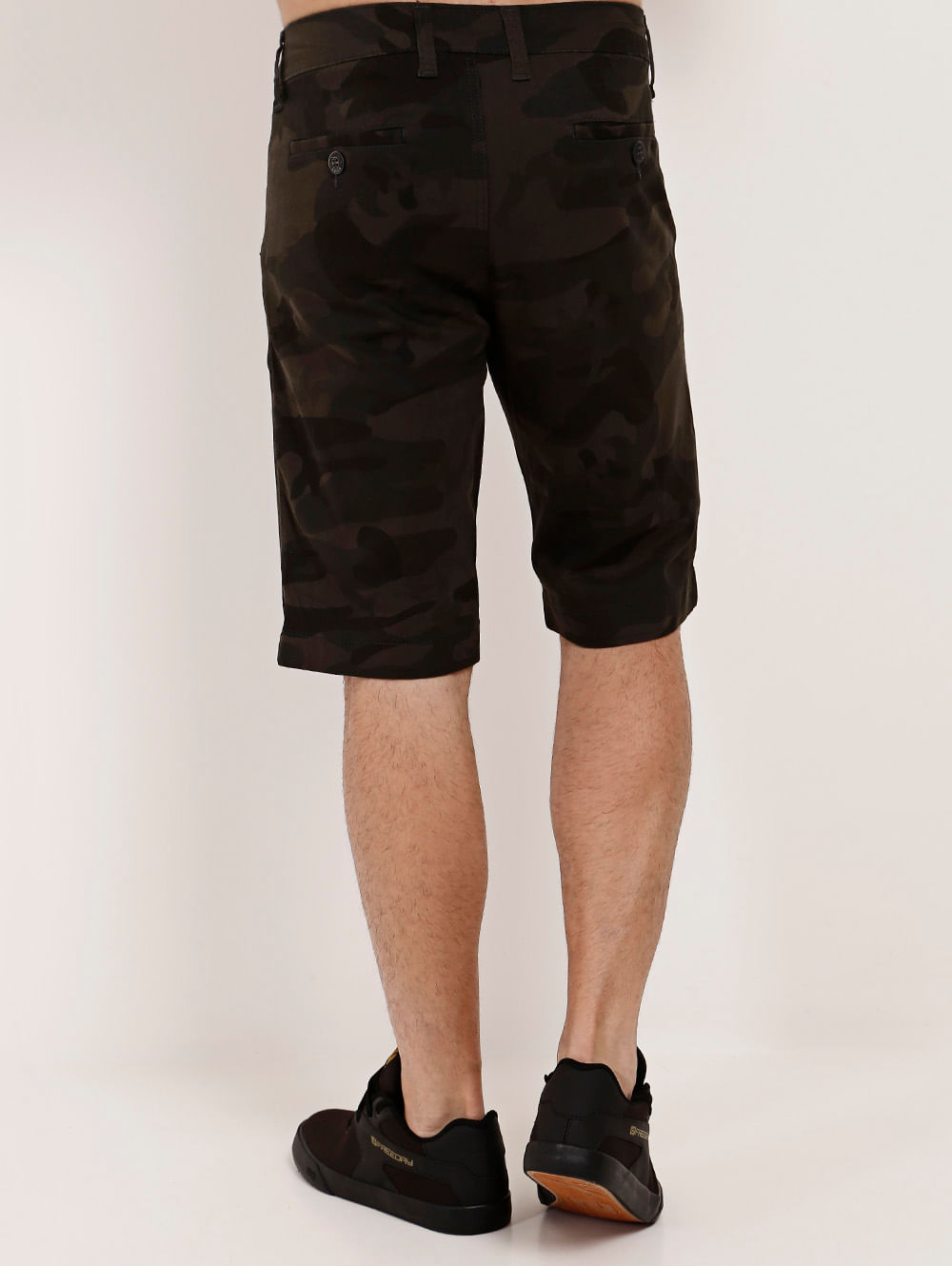 bermuda sarja camuflada