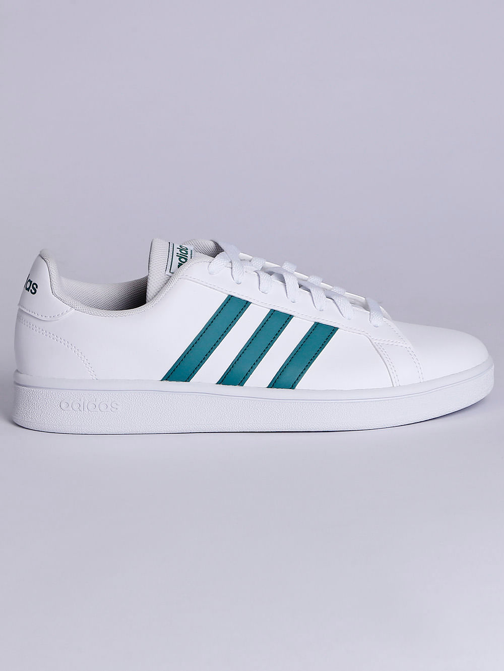 Featured image of post Tenis Adidas Branco Botinha All styles and colors available in the official adidas online store