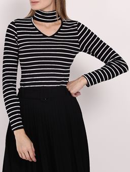 Compre Blusas Femininas Manga Longa Lojas Pompeia