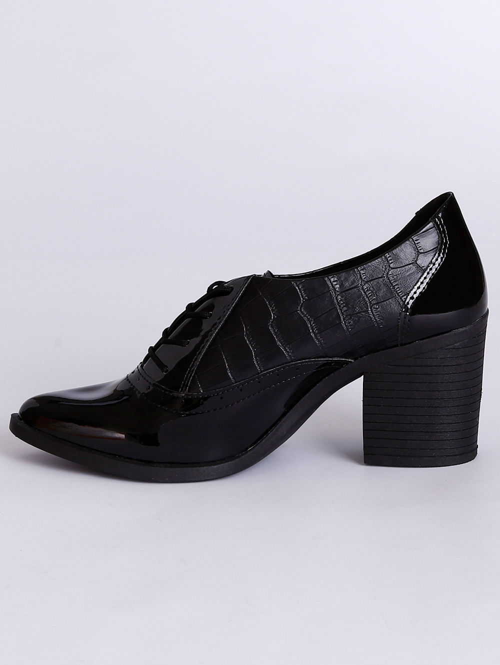 sapato preto oxford feminino