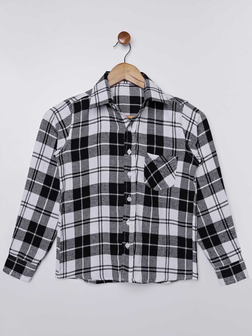 camisa flanela preta