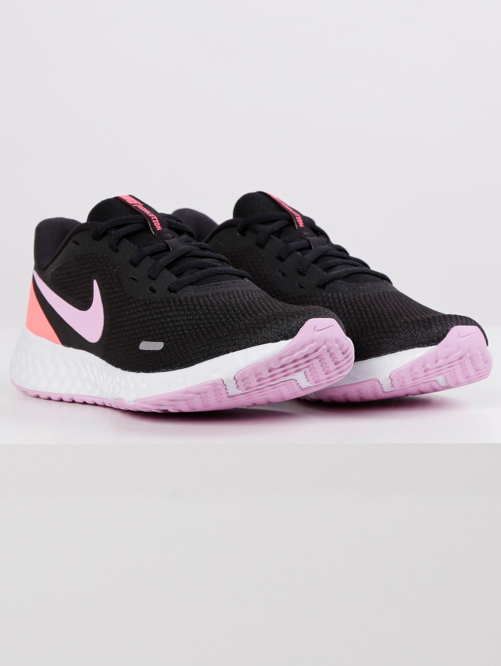 tenis esportivo nike preto